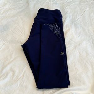 Lululemon Navy w/scalloped Leggings